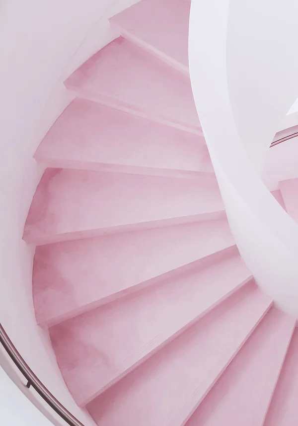 Po różowych schodach 