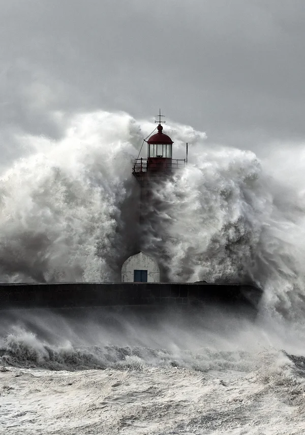 Potęga i siła oceanu